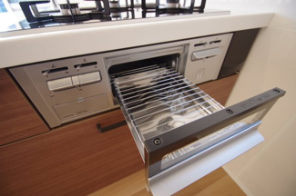 【キッチン】 | 【仲介手数料無料！！】多摩市和田　新築戸建て（全9区画）6号棟　5000万円 | グリル