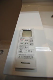 【冷暖房・空調設備】 | 【仲介手数料無料！！】多摩市和田　新築戸建て（全9区画）6号棟　5000万円 | 浴室暖房・乾燥・換気・涼風