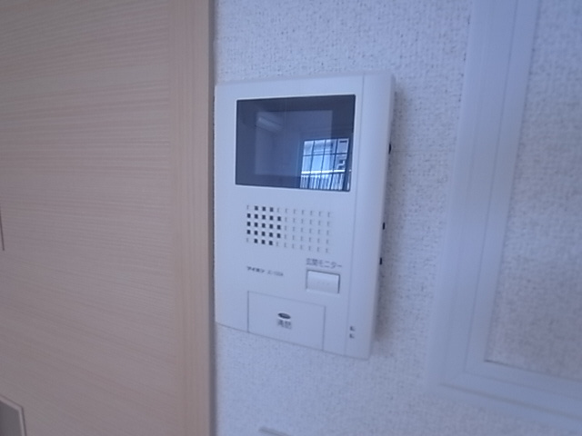 神戸市須磨区神撫町１丁目のアパートのセキュリティ|TV付インターフォン