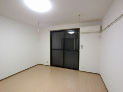 【設備】 | イノセントワールド　六番館