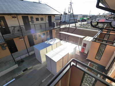 【バルコニー】 | イノセントワールド　六番館