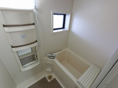 【浴室】 | イノセントワールド　六番館