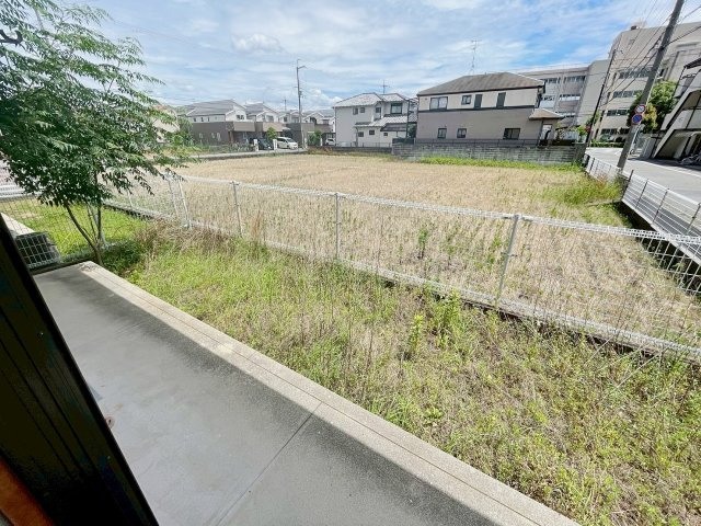ボナミ田中ハイツのバルコニー|暖かな日差しのふりそそぐバルコニー