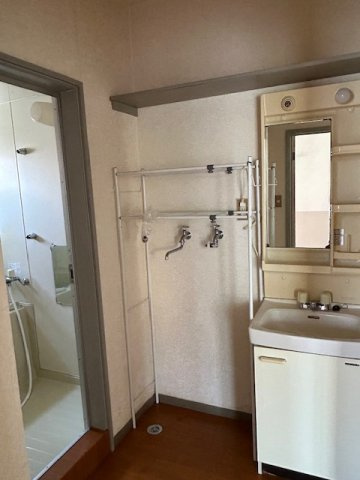 フレンドパレスの洗面所