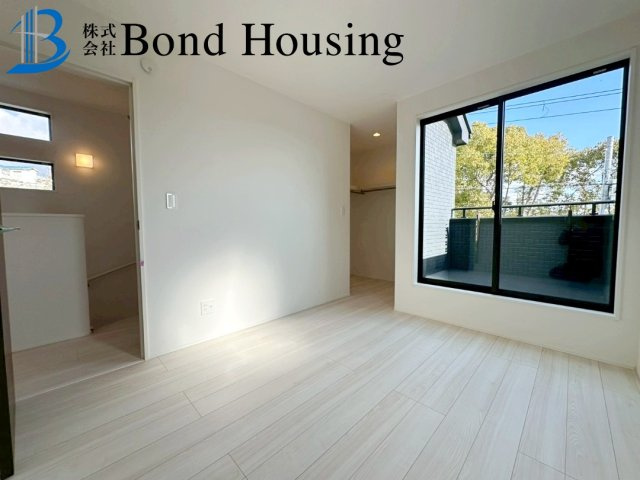 「お車並列2台駐車可」「長期優良住宅」神陵台8丁目 全2棟 1号棟の子供部屋