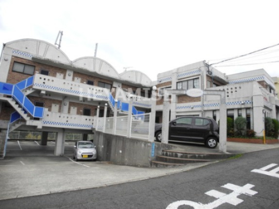 アズーリの外観