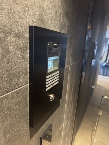 RJRプレシア東十条ガーデンのエントランス