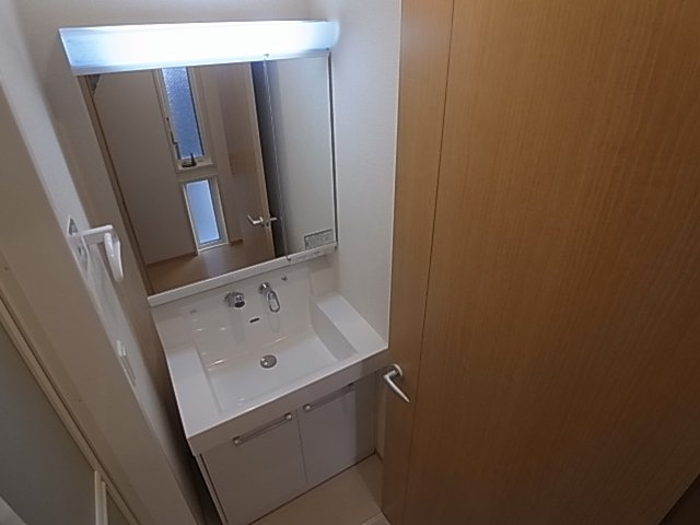 神戸市長田区西山町２丁目のアパートの洗面所|シャンプードレッサー