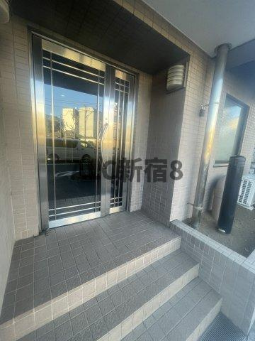 ヴェルデファイン荻窪のエントランス