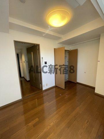 ヴェルデファイン荻窪の洋室