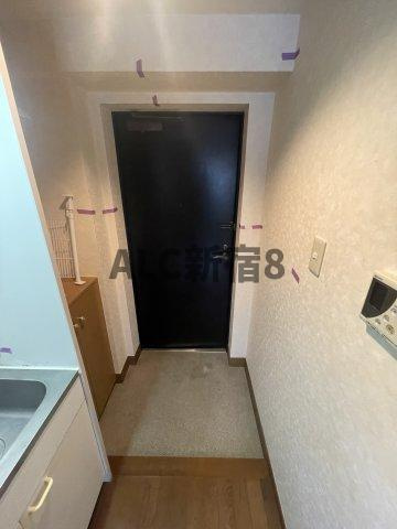 ヴェルデファイン荻窪の玄関