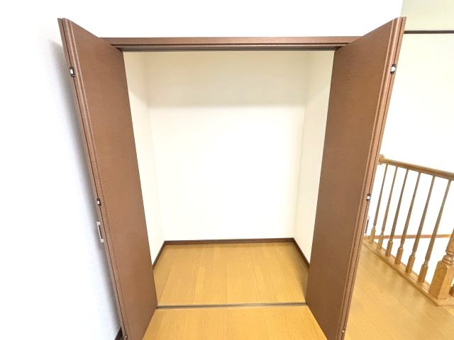 太子町山田貸家の収納