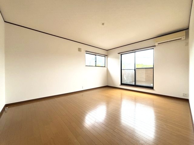太子町山田貸家の寝室