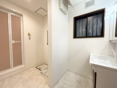 【独立洗面台】 | 高槻市氷室町3丁目　中古戸建