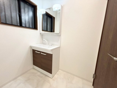 【独立洗面台】 | 高槻市氷室町3丁目　中古戸建