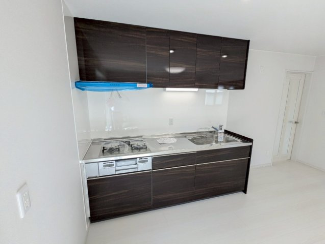 北見団地6丁目〈リフォーム済〉中古住宅のキッチン