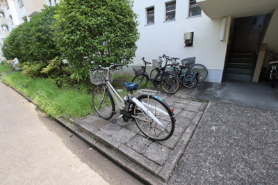 【その他共用部分】 | 狭山住宅16号棟 | 駐輪場