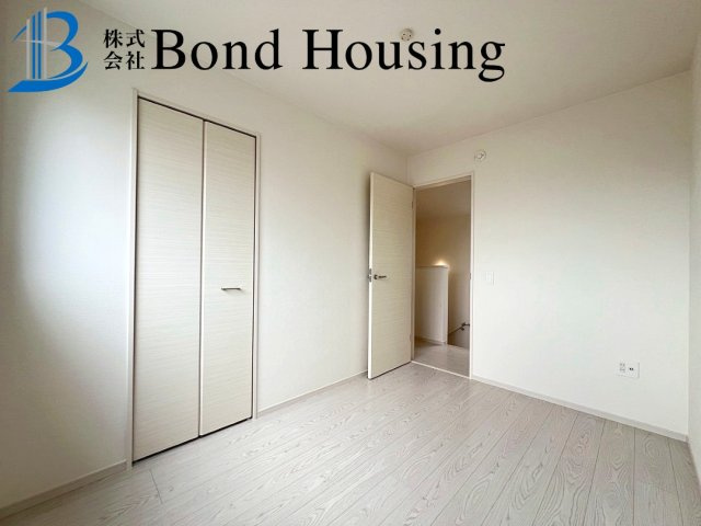 「LDK19.5帖」「お車並列2台可」太寺大野1期 1号棟の洋室