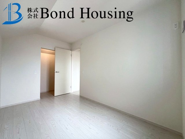 「LDK19.5帖」「お車並列2台可」太寺大野1期 1号棟の洋室