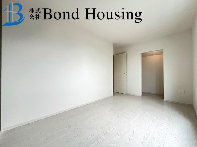 「LDK19.5帖」「お車並列2台可」太寺大野1期 1号棟の洋室