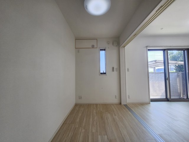 明石市魚住町長坂寺のハイツの寝室