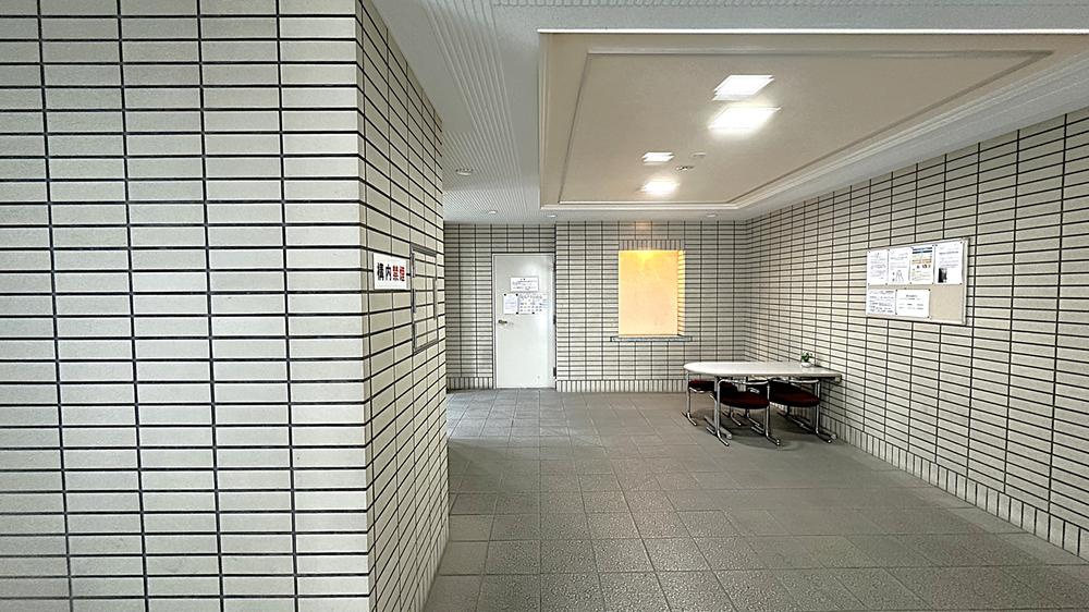 ファインベール守口のロビー|■物件内覧・資金計画相談・住宅ローン相談、リフォーム相談、お問合せ受付中■
※当日・翌日のご内覧、ご相談はお電話でのお問合せがスムーズです！