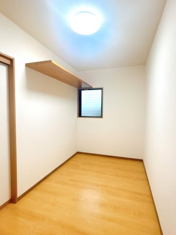 北諸県郡三股町大字宮村の中古一戸建の収納|納戸