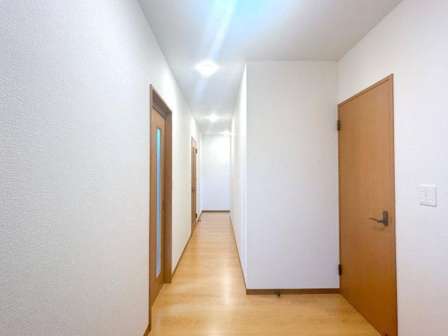 北諸県郡三股町大字宮村の中古一戸建のその他|廊下