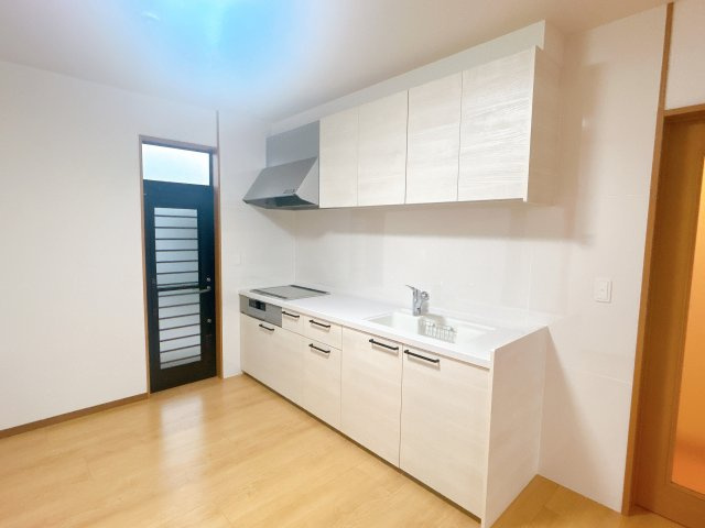 北諸県郡三股町大字宮村の中古一戸建のキッチン