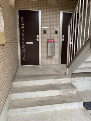 【ロビー】 | ホワイトクローバー