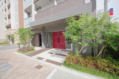 【エントランス】 | アドバンス大阪城エストレージャ | 清潔なエントランスです