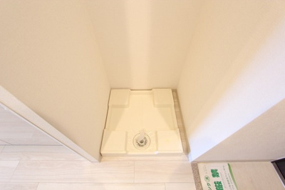 【設備】 | アドバンス大阪城エストレージャ | 洗濯機置き場です