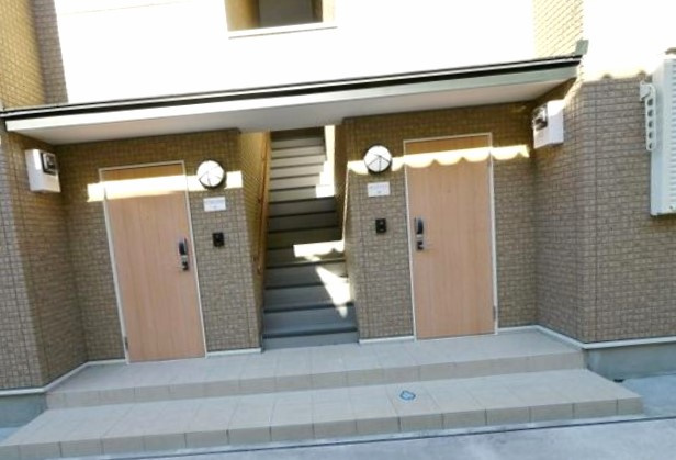 ひだまりハウスのエントランス