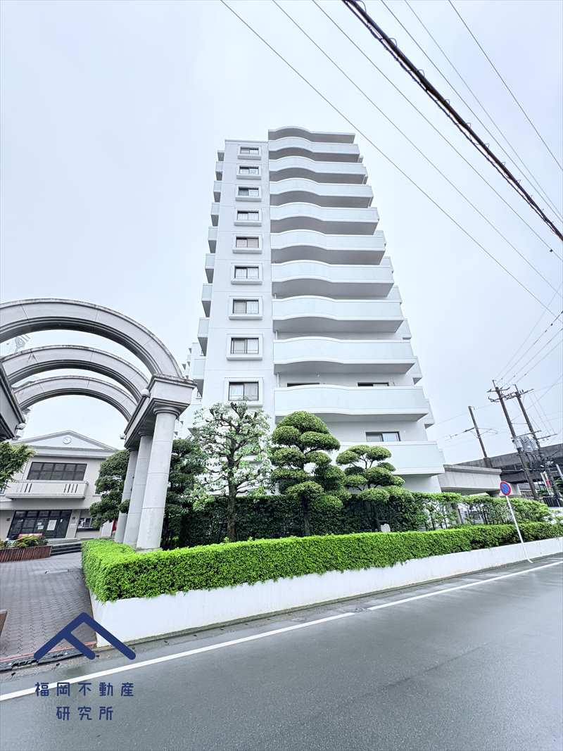 アーサー春日弥生ケ丘の外観