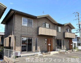 【外観】 | エルメゾン手城　A