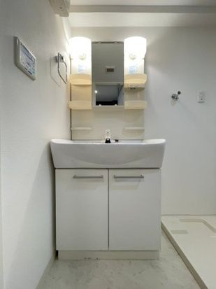 グラントゥルース押上の独立洗面台