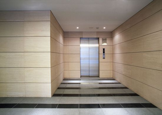 グラントゥルース押上のエントランス