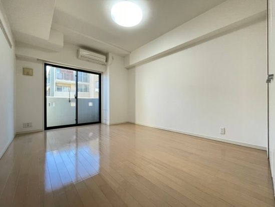 グラントゥルース押上の内装