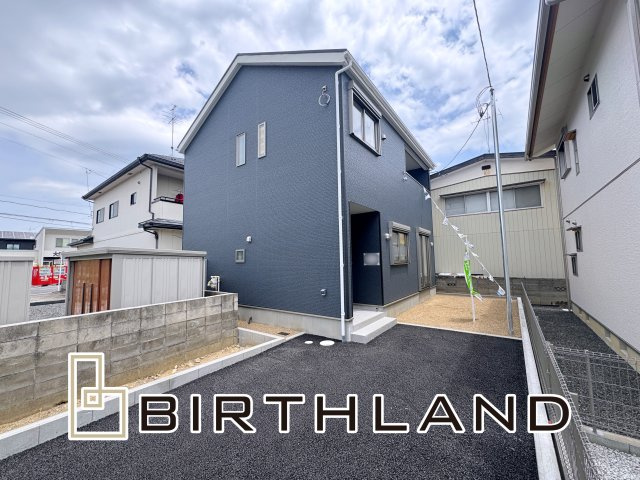 新築戸建・建売　郡山市賀庄第4　CRADLE GARDEN　全2棟の外観|1号棟　淡いネイビーで落ち着いた中にもおしゃれな印象！