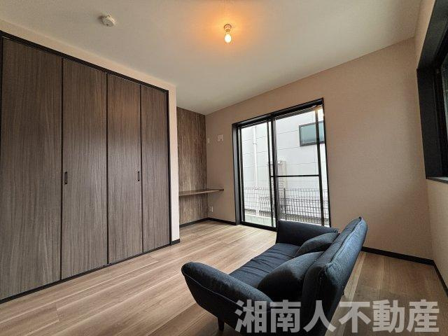 茅ヶ崎市南湖5丁目　新築戸建の洋室