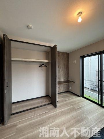 茅ヶ崎市南湖5丁目　新築戸建の洋室