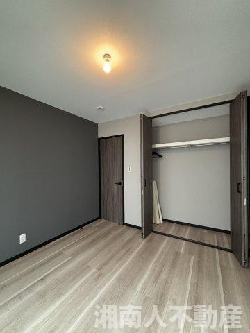 茅ヶ崎市南湖5丁目　新築戸建の洋室