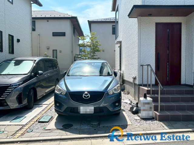 中古戸建　藤沢市辻堂東海岸2丁目の駐車場
