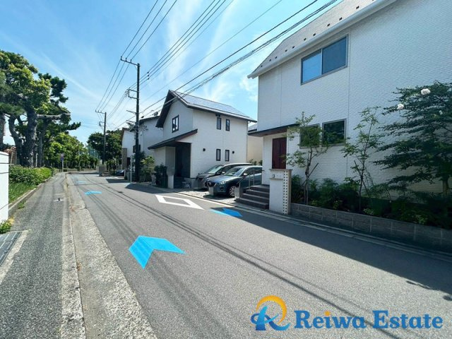 中古戸建　藤沢市辻堂東海岸2丁目の前面道路含む現地写真