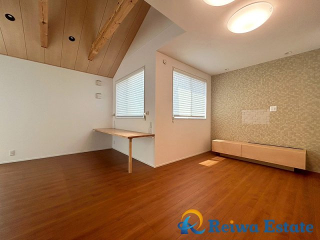 中古戸建　藤沢市辻堂東海岸2丁目の居間・リビング