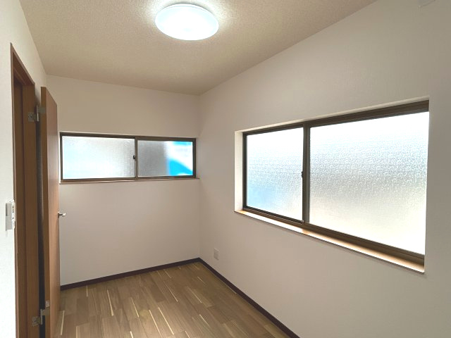 北諸県郡三股町大字樺山の中古一戸建の洋室