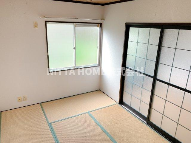 ファミールコーポ高屋4の和室|6帖の和室が2室あります(^^)/