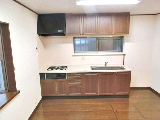 麻生区岡上1丁目貸戸建のキッチン