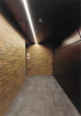 【エントランス】 | THEV-CITY新橋