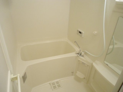 【浴室】 | サンクチュアリⅤ | ゆったり過ごせるお風呂です